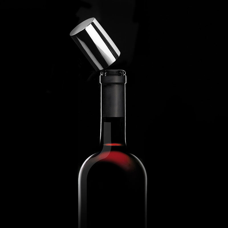vagnbys wine stopper on bottle